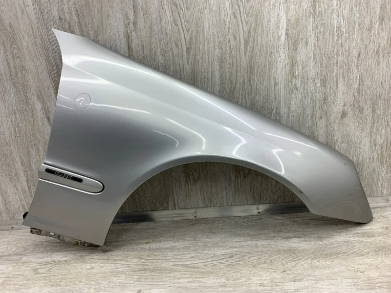 Крыло MERCEDES-BENZ C-CLASS 2005 A2038800218 СЕДАН 271.946 30 629634, переднее правое