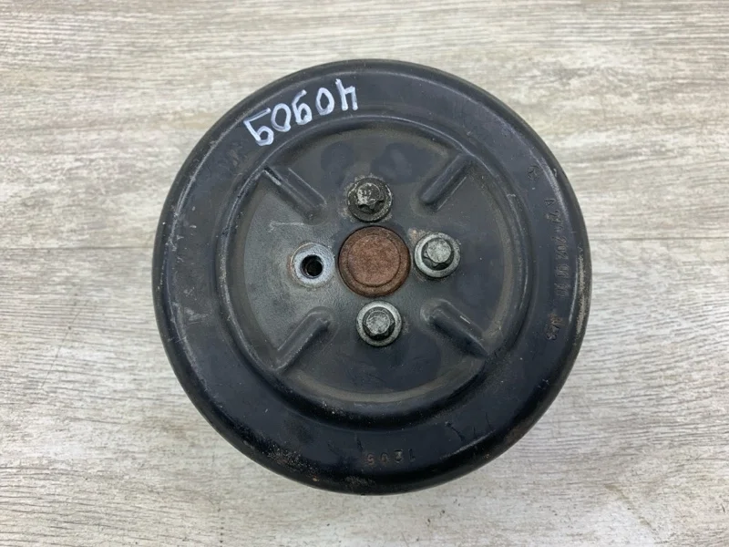 Насос водяной MERCEDES-BENZ C-CLASS 2005 A2712001001 СЕДАН 271.946 30 629634