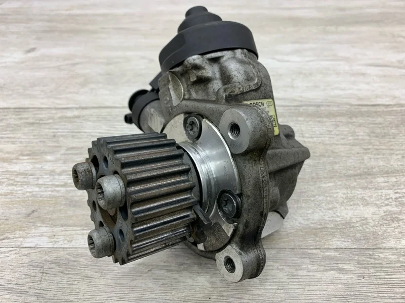 ТНВД VOLKSWAGEN SCIROCCO 2009 03L130755A ХЭТЧБЕК CBDB