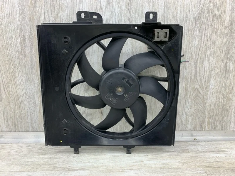 Вентилятор радиатора PEUGEOT 2008 2013 9675280980 ХЭТЧБЕК HM01 EB2