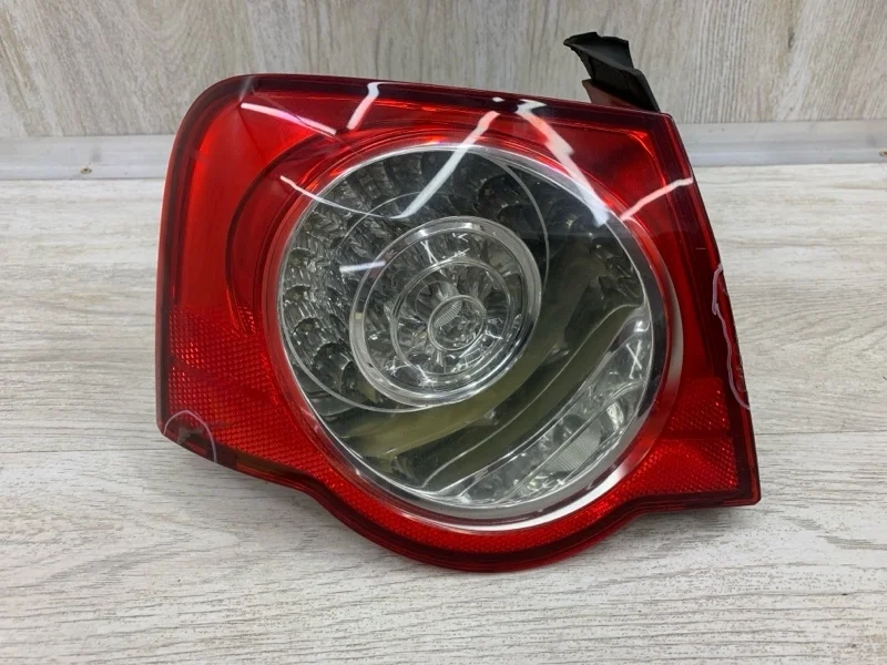 Фонарь VOLKSWAGEN PASSAT B6 2008 3C5945095H СЕДАН CBAB CBA097329, задний левый