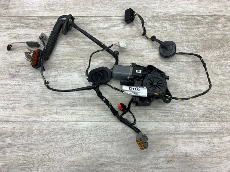 Мотор стеклоподъемника FORD FOCUS 2010 1776003 УНИВЕРСАЛ DV6T GPDA, передний левый