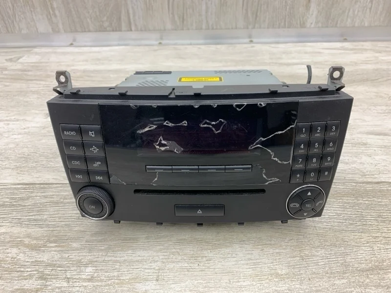 Магнитола MERCEDES-BENZ C-CLASS 2005 A2038273842 СЕДАН 271.946 30 629634