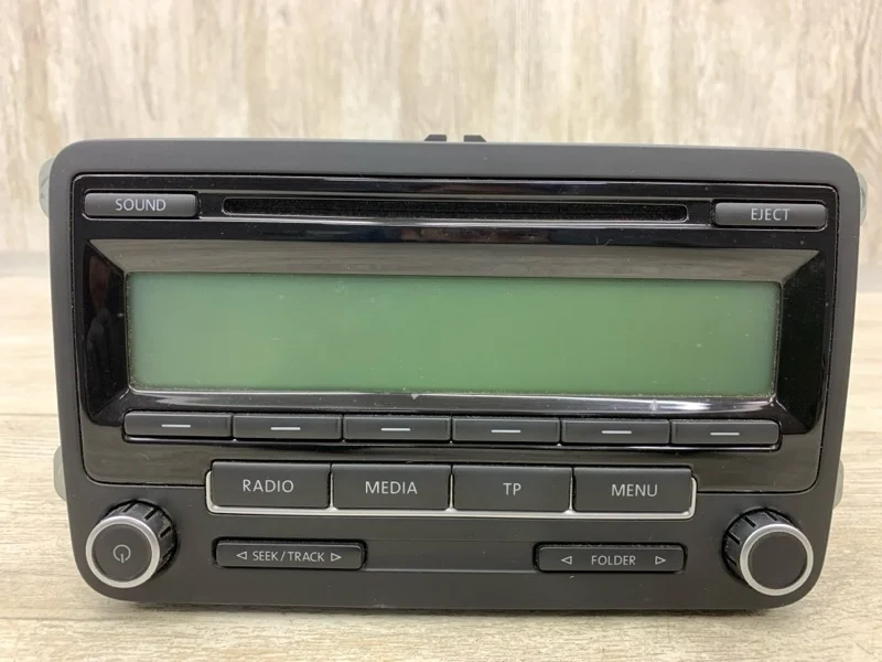 Магнитола VOLKSWAGEN PASSAT B6 2010 1K0057187AX СЕДАН CBDC CBD370731