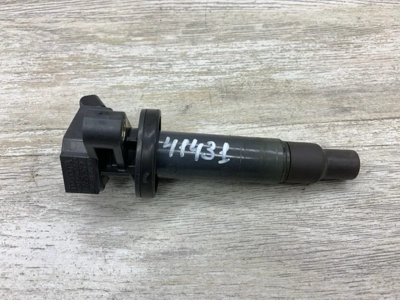 Катушка зажигания Peugeot 107 2006 596097 ХЭТЧБЕК 1KR-FE 384F