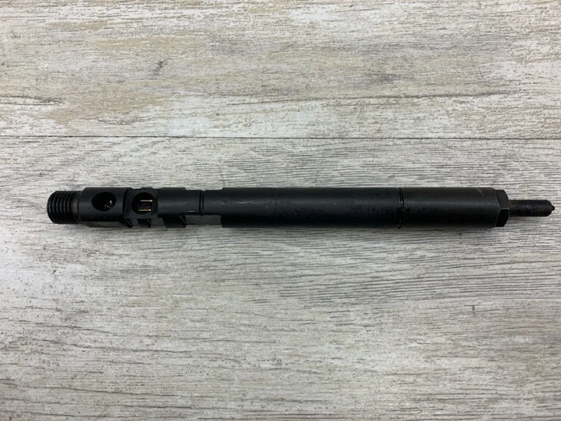 Форсунка топливная Mercedes-Benz E-Class 2007 A6460700987 УНИВЕРСАЛ 646.821 30 035968