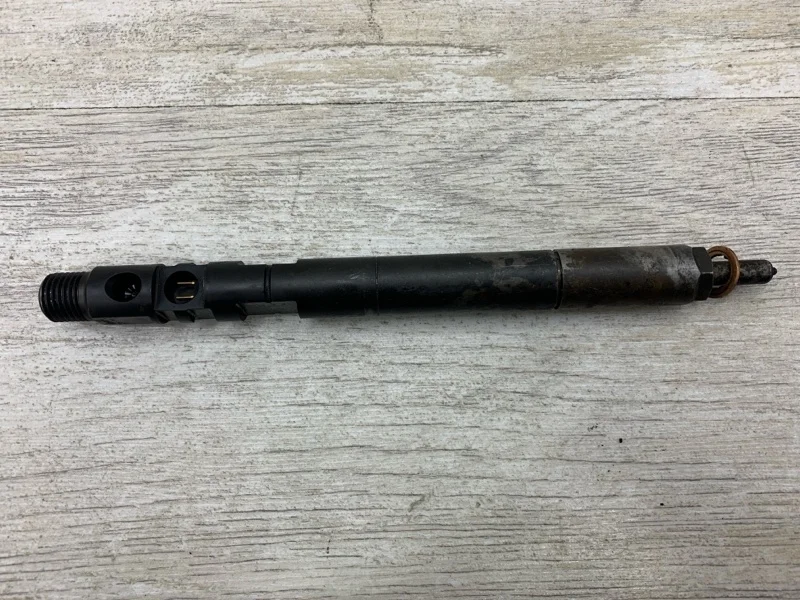 Форсунка топливная Mercedes-Benz E-Class 2007 A6460700987 УНИВЕРСАЛ 646.821 30 035968