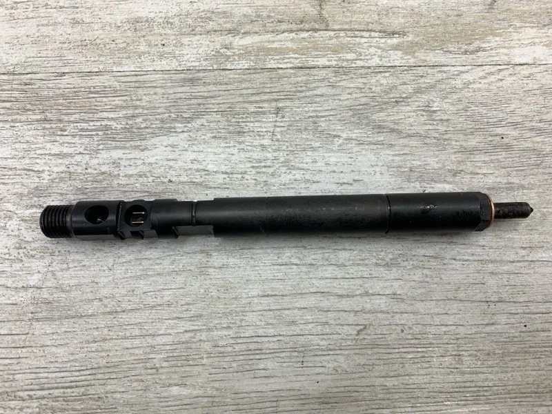 Форсунка топливная Mercedes-Benz E-Class 2007 A6460700987 УНИВЕРСАЛ 646.821 30 035968