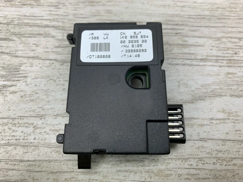 Датчик угла поворота руля Skoda Octavia 2009 1K0959654 УНИВЕРСАЛ CEGA