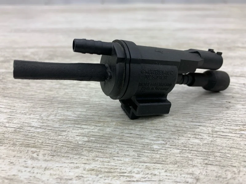 Вакуумный электромагнитный клапан Mercedes-Benz E-Class 2007 0025401497 УНИВЕРСАЛ 646.821 30 035968