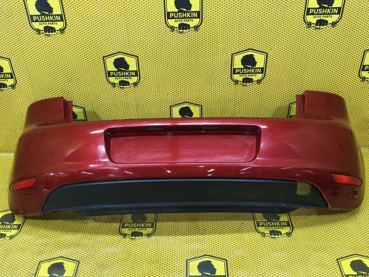 Бампер Volkswagen Golf 2011 5K6807421 MK6 BSE, задний