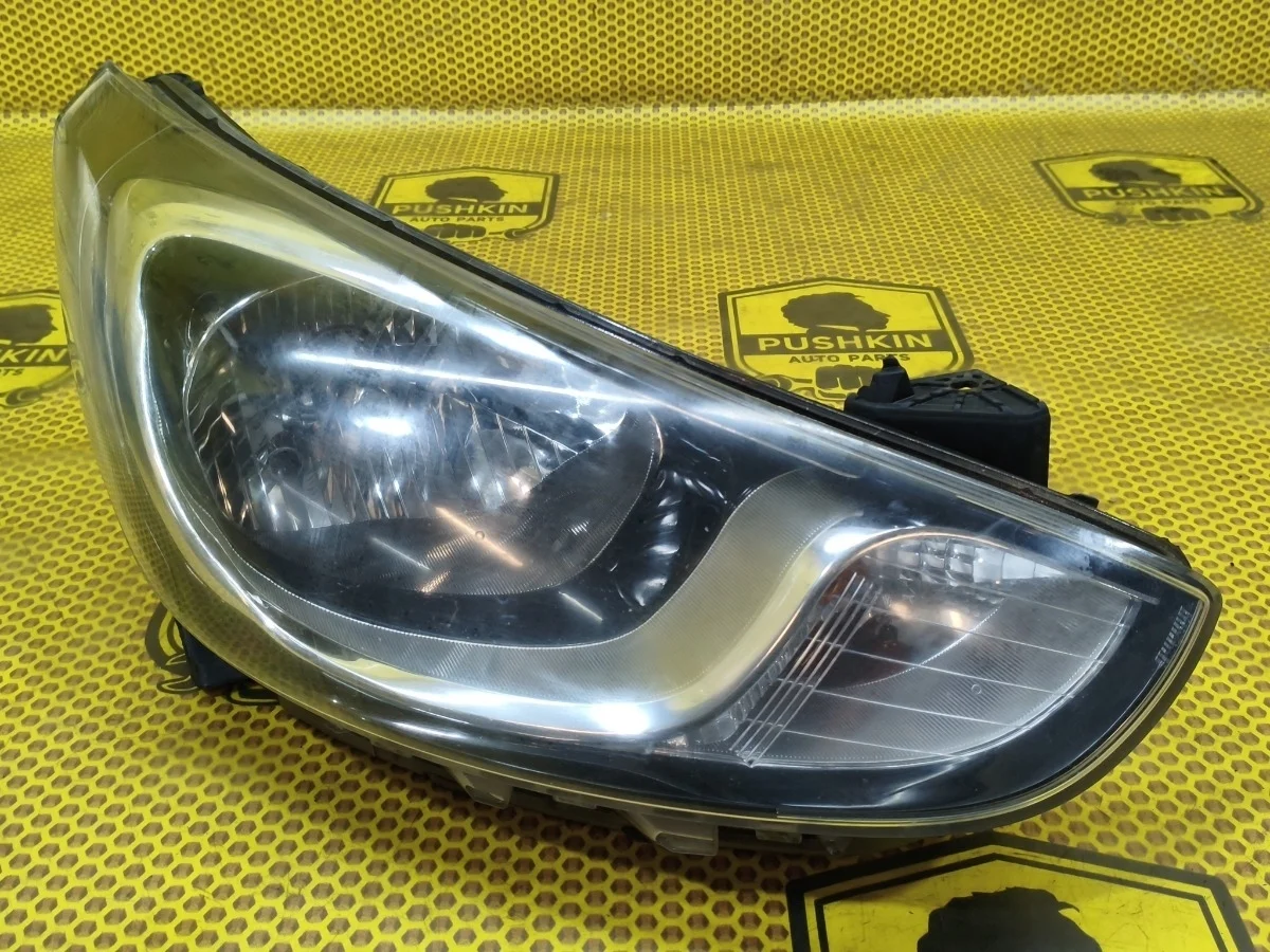 Фара Hyundai Solaris 2012 921024L000 RB G4FC, правая
