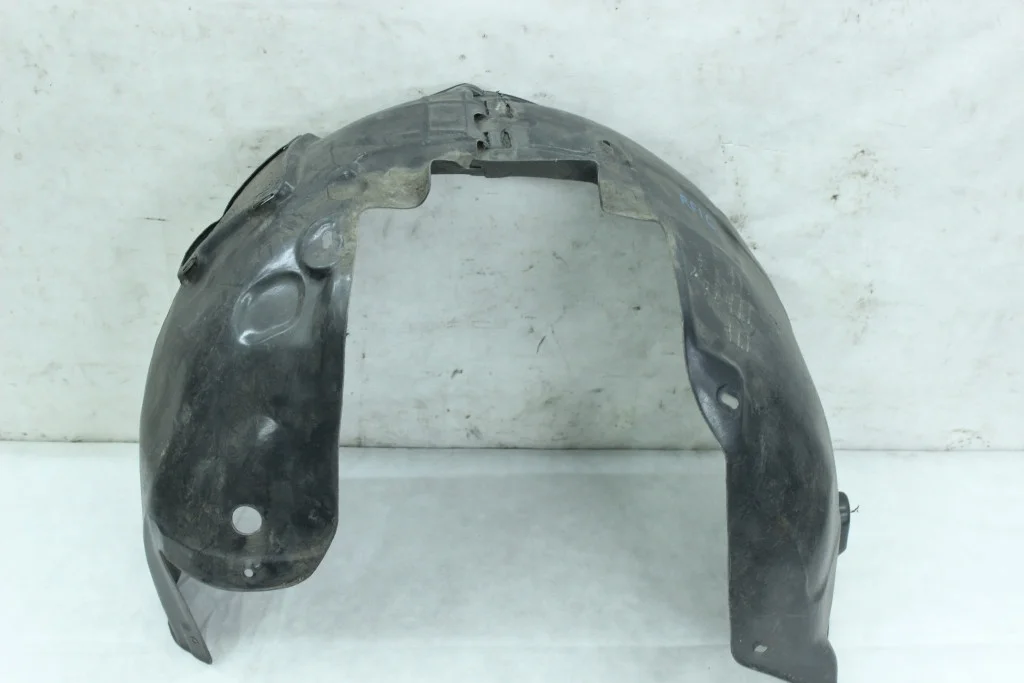 Подкрылок передний правый TYG Opel Zafira B