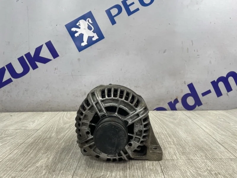 Генератор VOLVO XC90 2008