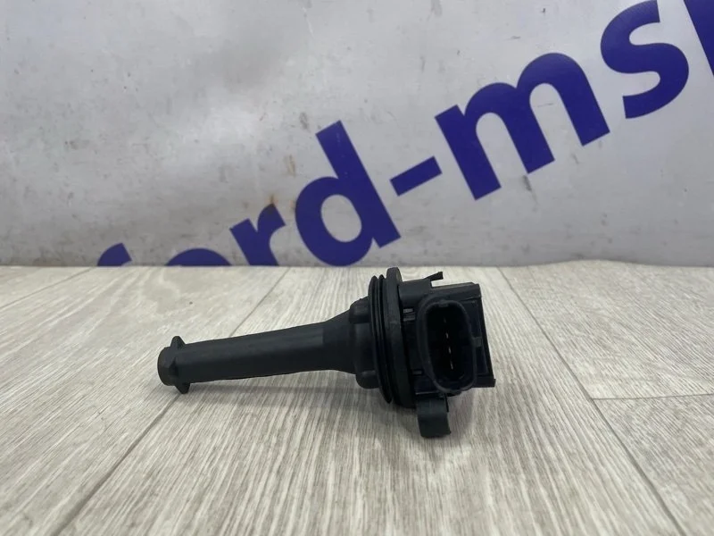 Катушка зажигания VOLVO XC90 2009