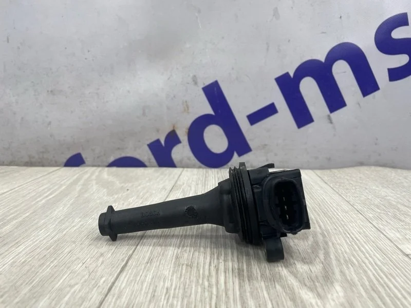 Катушка зажигания VOLVO XC90 2009