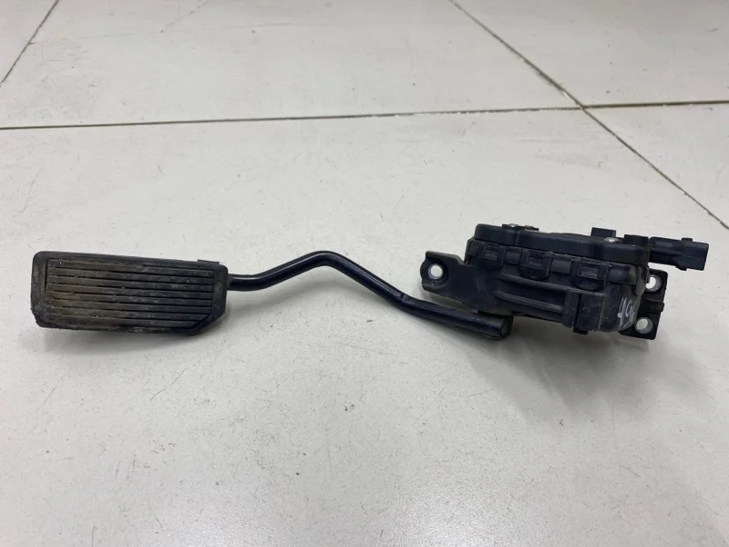 Педаль газа Nissan Almera 2 N16 СЕДАН QG15DE 2006