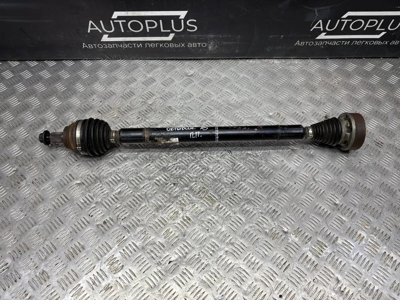 Правый привод Skoda Octavia 2011 1K0407272JT ЛИФТБЭК А5 1.4 CAXA, передний