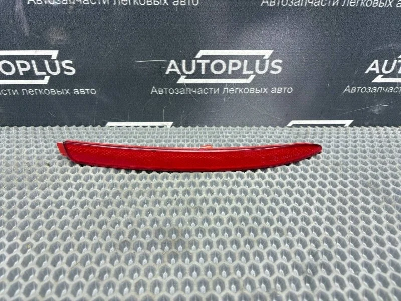 Катафот бампера Skoda Octavia 2011 1Z0945106A ЛИФТБЭК А5 1.4 CAXA, задний правый