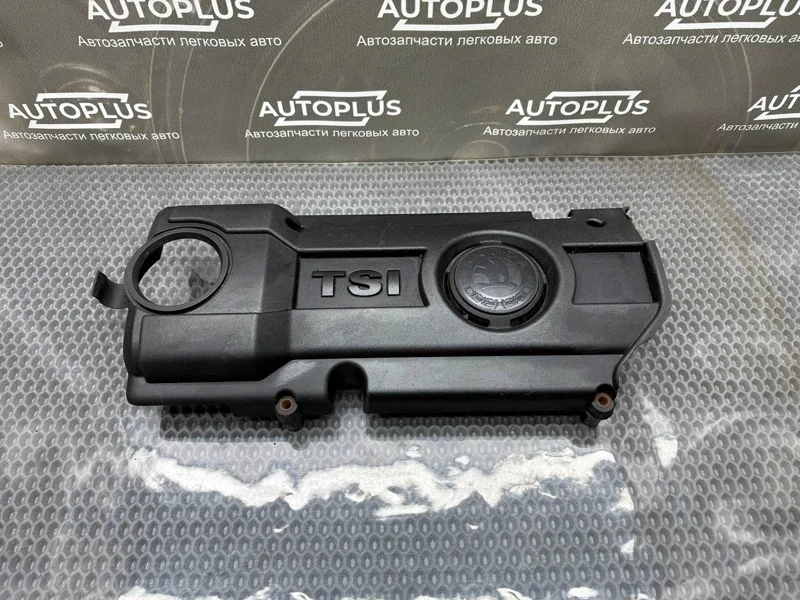 Декоративная крышка двигателя Skoda Octavia 2011 03C103925AA ЛИФТБЭК А5 1.4 CAXA