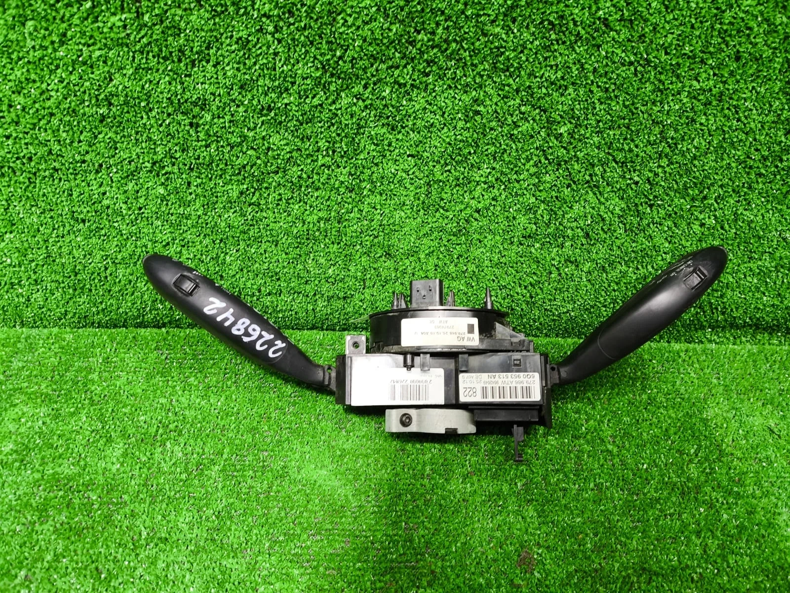 Лента под руль SKODA FABIA 2, VOLKSWAGEN POLO 2010- б/у FABIA 2(2007-2015);POLO(2010-