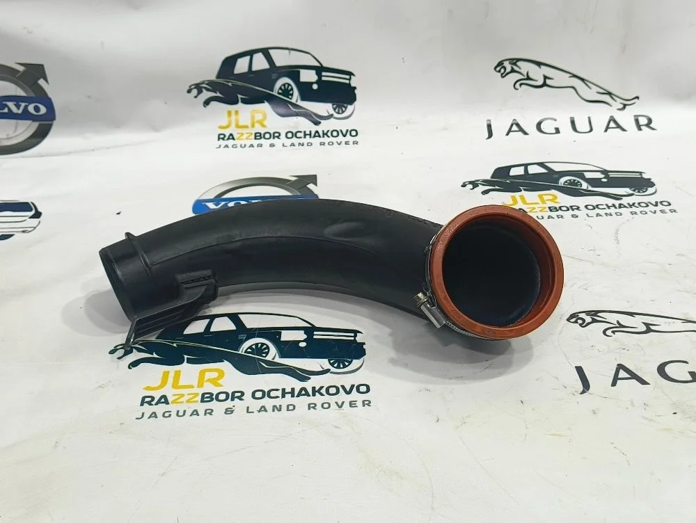 Патрубок интеркулера Volvo XC70 XC60 S60 D5204T XC70 II рестайлинг (2013—2016)