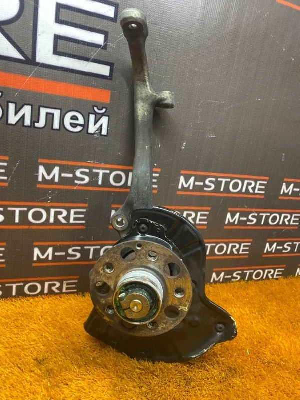 Ступица Mercedes-Benz S-Class 2009 A2213324601 W221 272.965, передняя правая