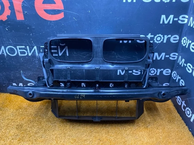 Рамка радиатора Bmw X5 2008 51647177878 E70 N52B30A