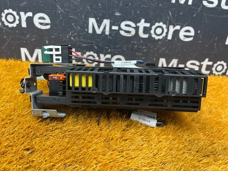 Блок предохранителей SAM Mercedes-Benz E-Class 2005 A2115456701 W211 272.964, задний