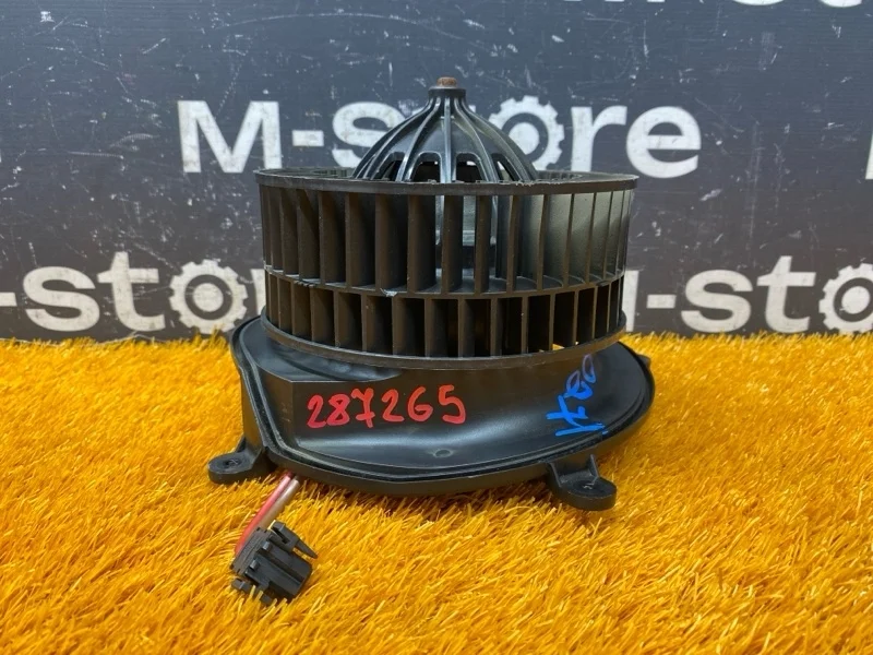 Мотор печки Mercedes-Benz Cls-Class 2006 A2119062400 W219 273.960