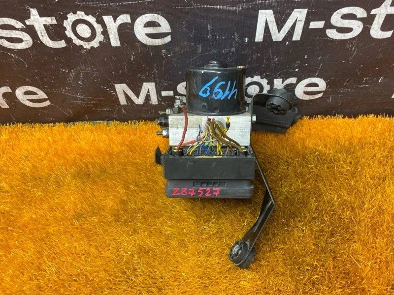 Блок ABS Bmw 3-Series 2002 6759075 E46 M54B25 (256S5)