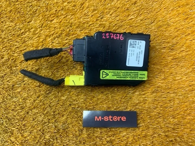 Блок управления подрулевыми переключателями Audi A3 2010 8P0953549K 8P CAXC