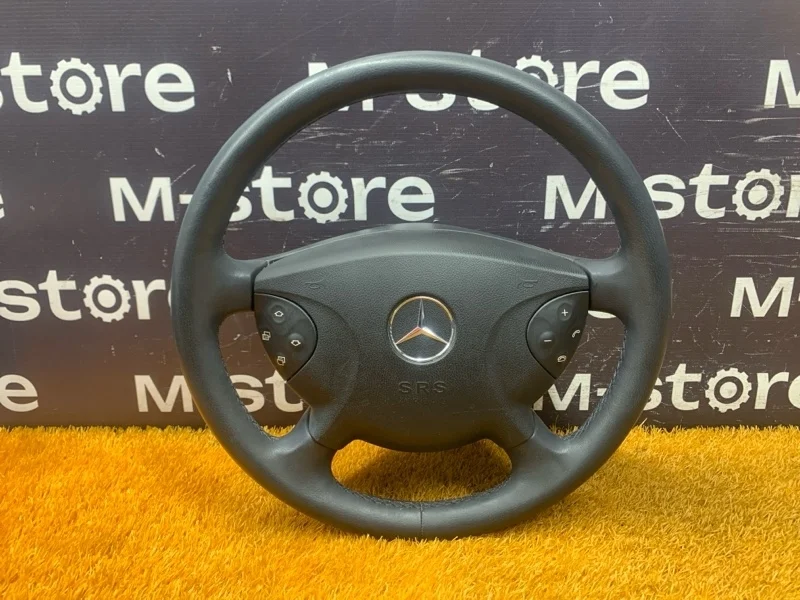 Руль Mercedes-Benz E-Class 2006 A2114600203 W211 272.943