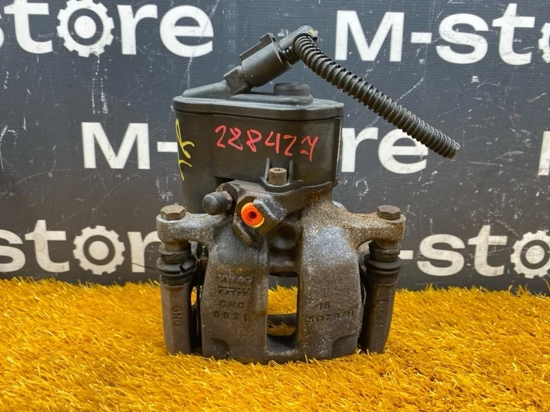 Суппорт Volkswagen Tiguan 2011 5N0615404 5N CCZ, задний правый