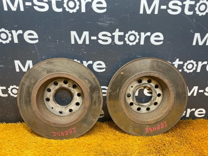 Диск тормозной Volkswagen Tiguan 2011 1K0615601AD 5N CCZ, задний