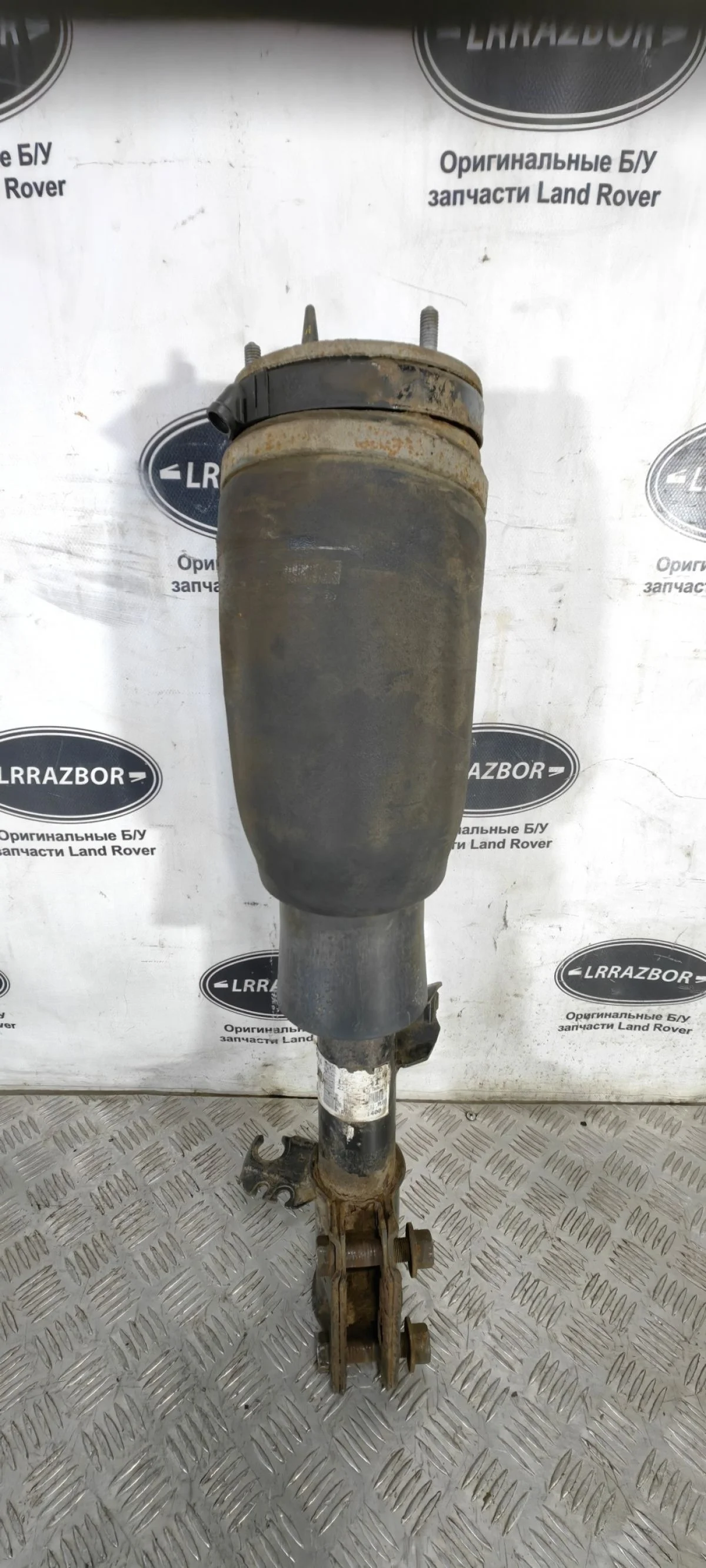 Пневмостойка передняя правая Land Rover Range Rover III рестайлинг (2005—2009) 368DT
