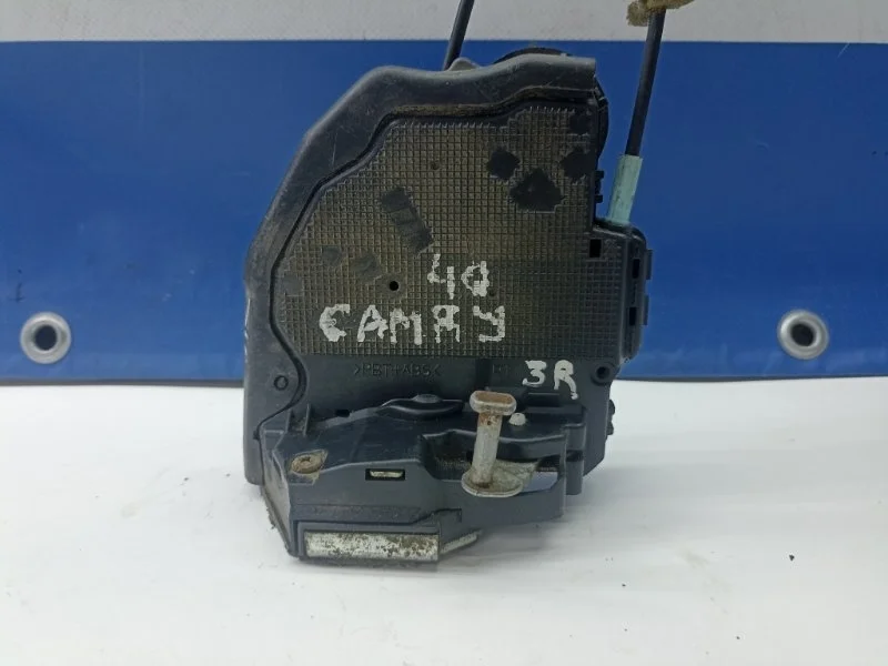 Замок двери Toyota Camry 40 2006-2011 6905033120, задний правый