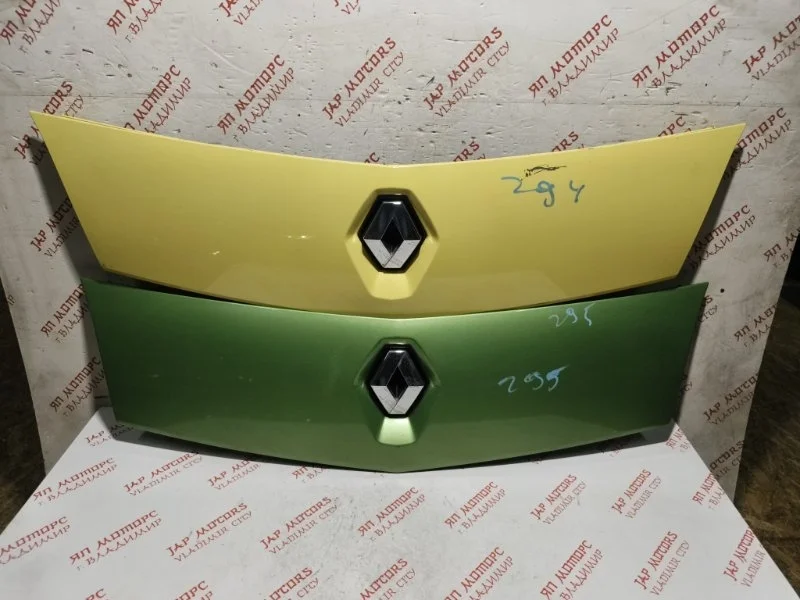 Решетка радиатора Renault Kangoo K4M 831 2010