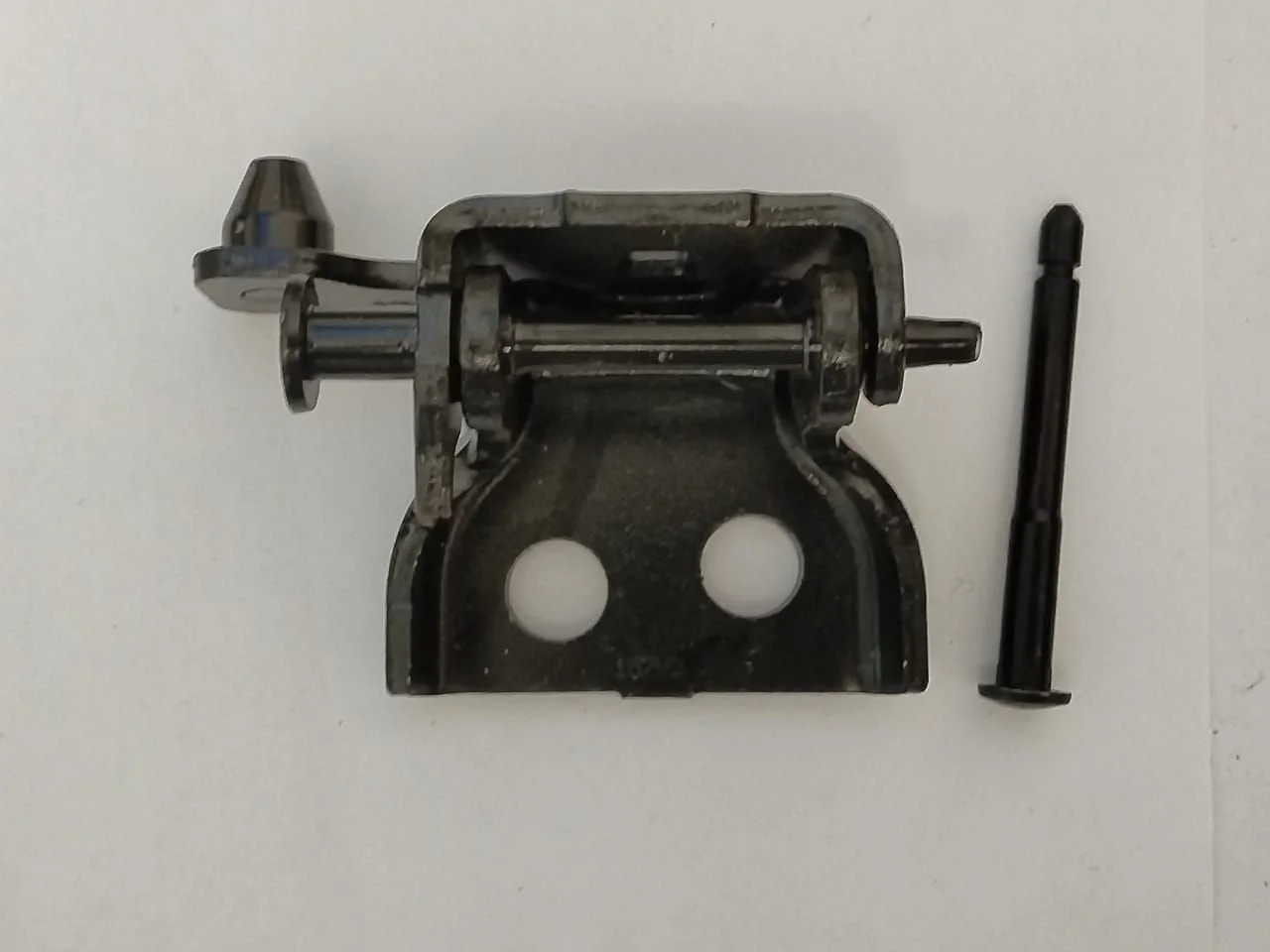 Петля двери Peugeot 308 9035X6, левая