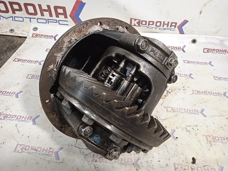 Редуктор заднего моста Б/У Оригинал с блокировкой