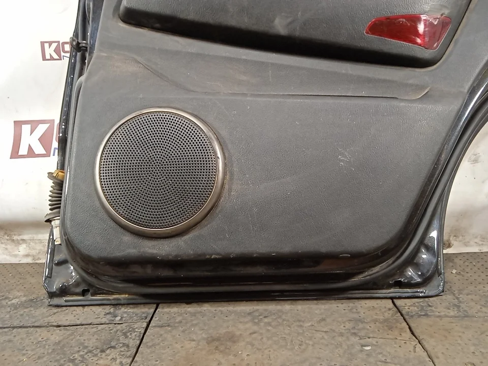 Дверь задняя правая под расширитель Б/У Б/У