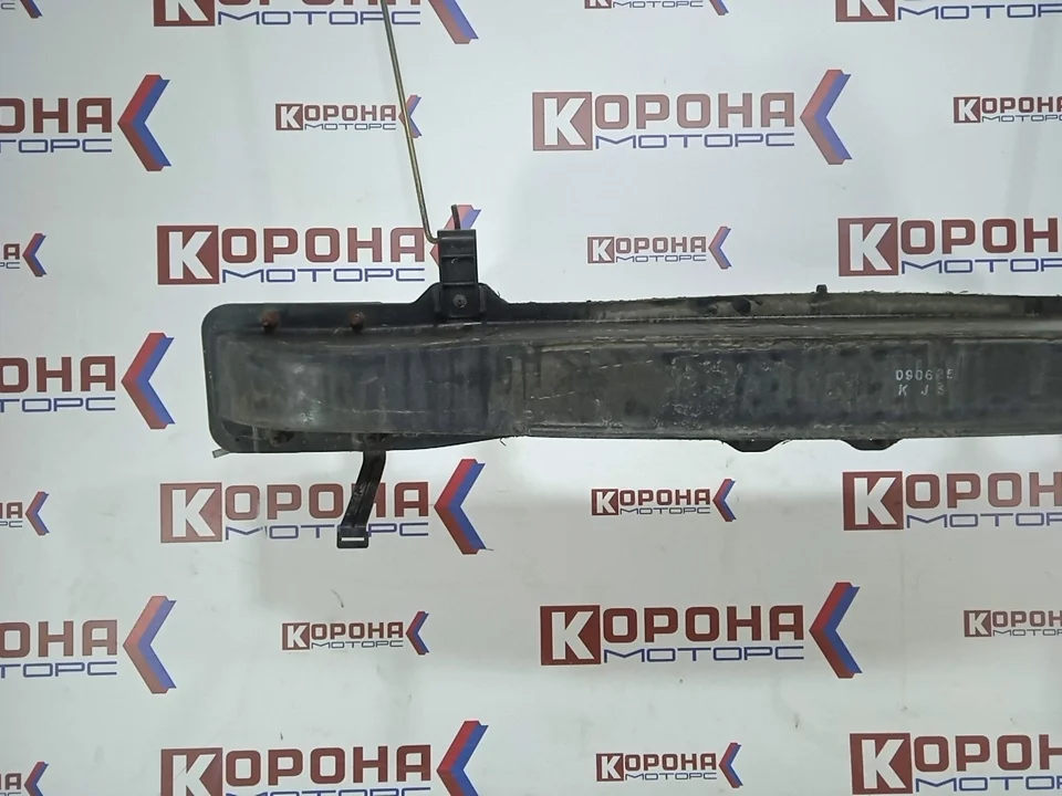 Усилитель заднего бампера Б/У оригинал