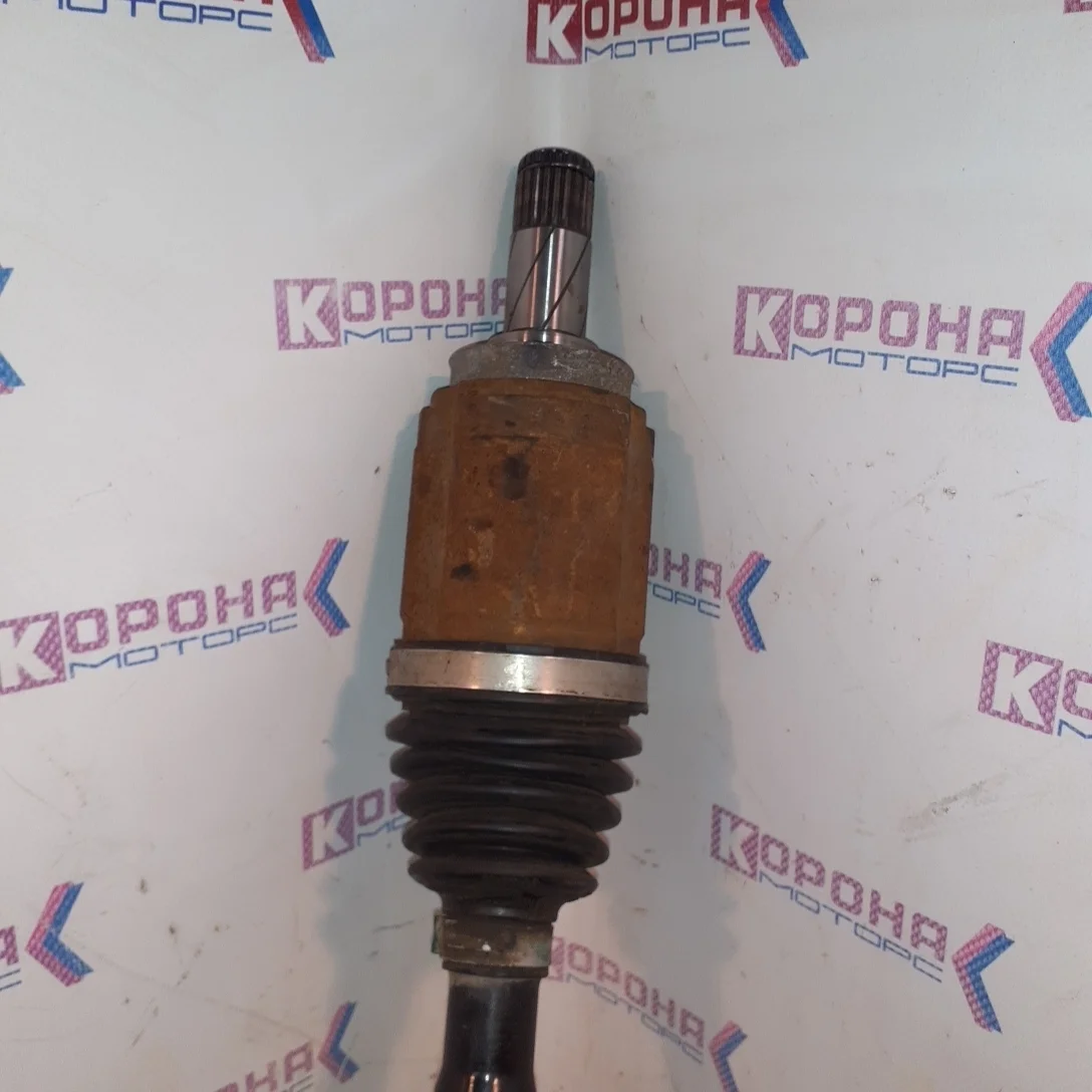 Привод правый 1,6 АКПП Б/У оригинал, целый, из Кореи