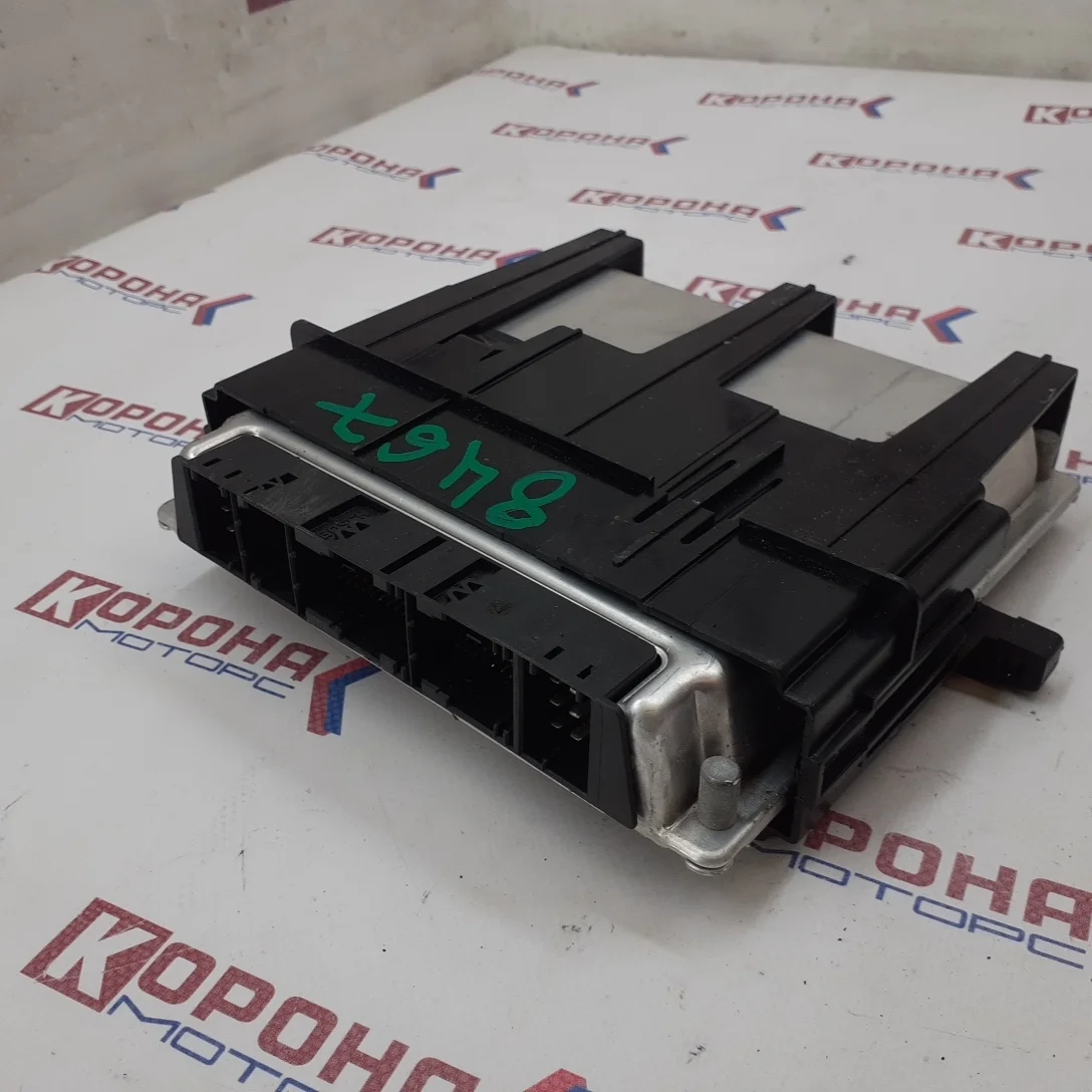 Блок управления двигателем Б/У оригинал