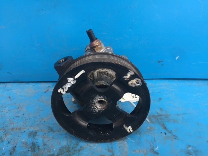 Насос гидроусилителя гур MITSUBISHI Pajero 4 2006-2012