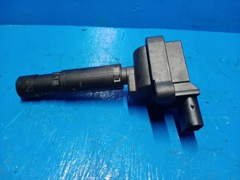 Катушка зажигания Mercedes-Benz -Class 2000-2008 W203