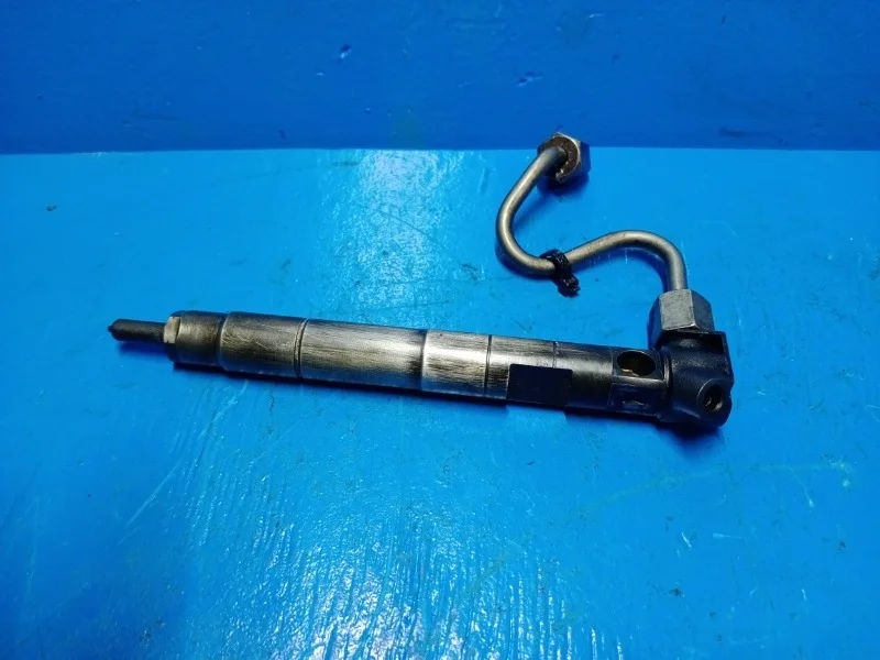 Форсунка топливная Mercedes-Benz -Class 2009-2016 W212