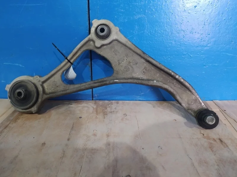 Рычаг подвески Nissan Teana L33 2014-2018