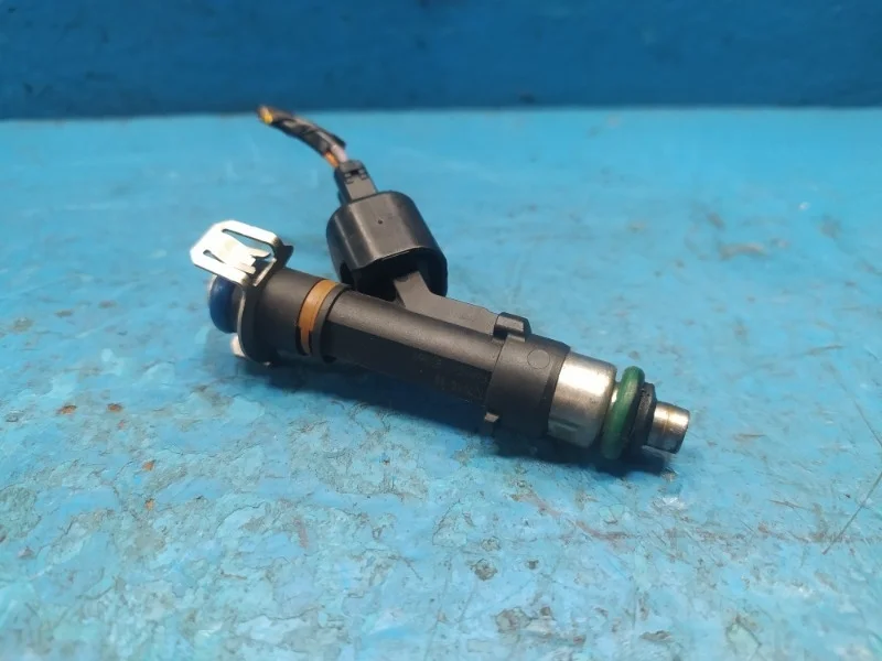 Форсунка топливная Ford Mondeo 4 2007-2014