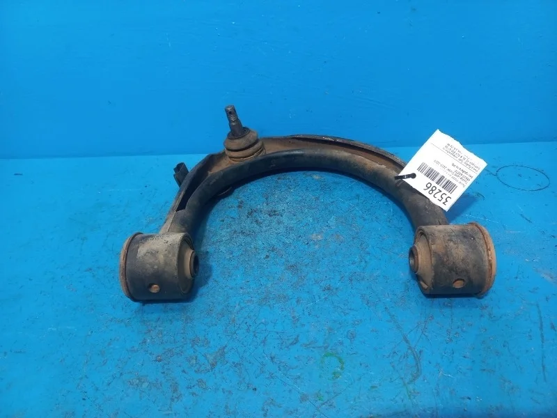 Рычаг подвески верхний Toyota Land Cruiser 200 2007-2019